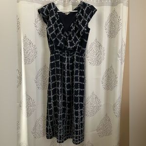 Size small navy blue and white dress